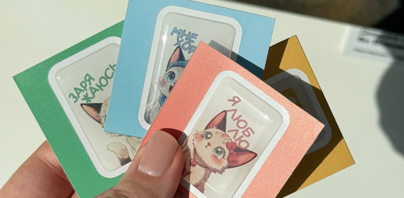 Печать 3D стикеров фото